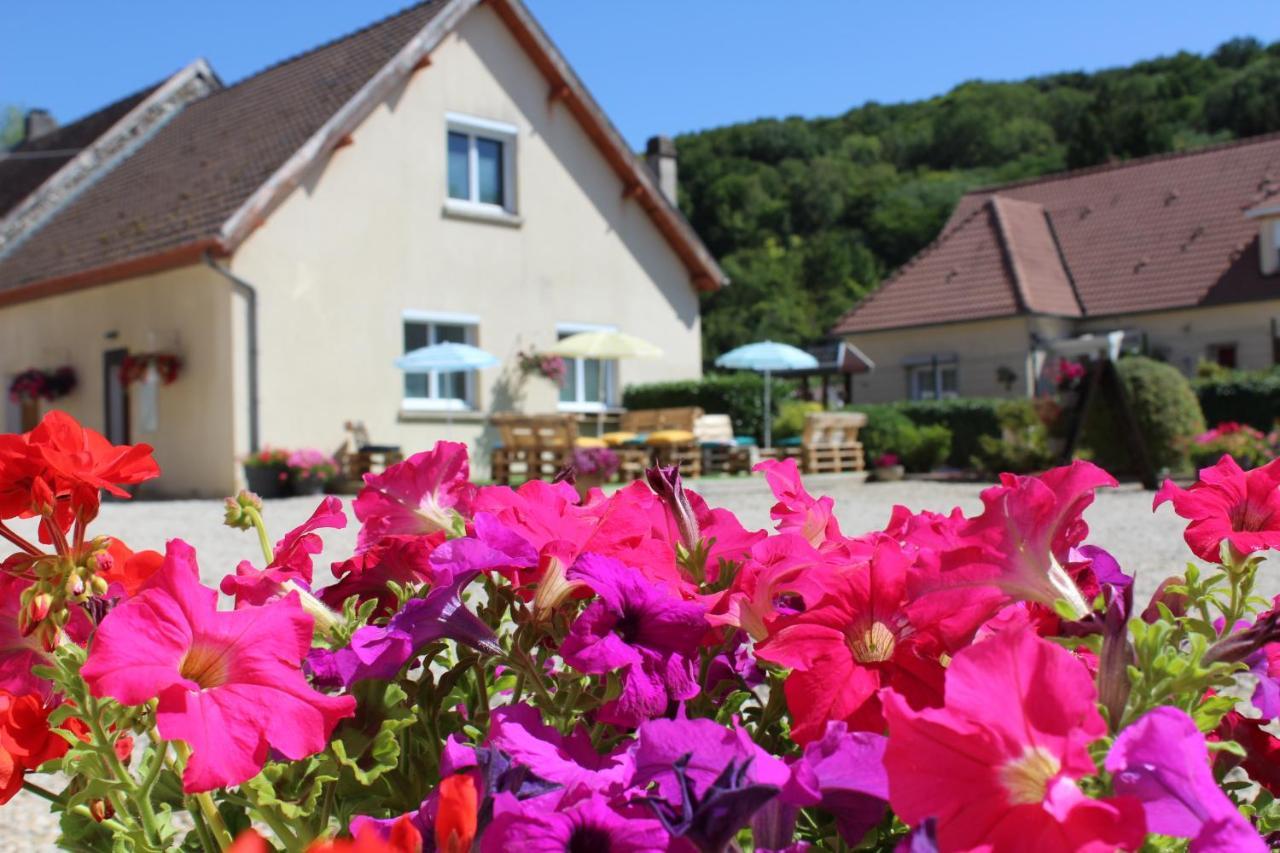 Le Domaine De L Etang Le Merger Oeuilly Exterior photo
